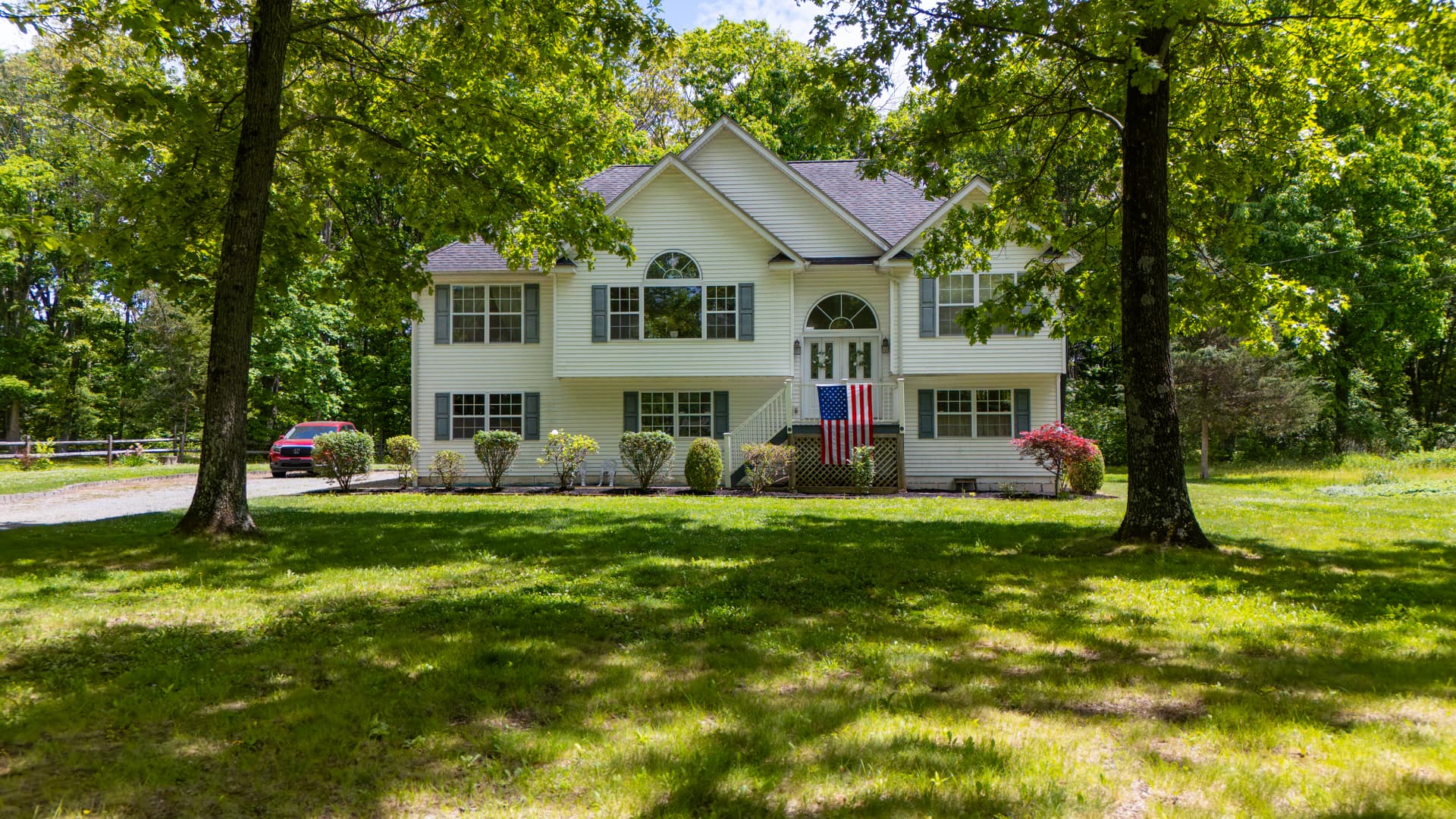 41 West Old Farm Road